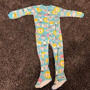 NWOT Kids pajamas